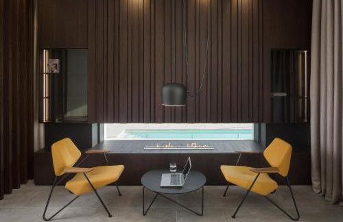 Design Villa Noble with Spa - Photo 31