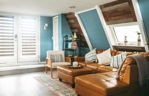 Jones Beach Houseboat - Photo 46