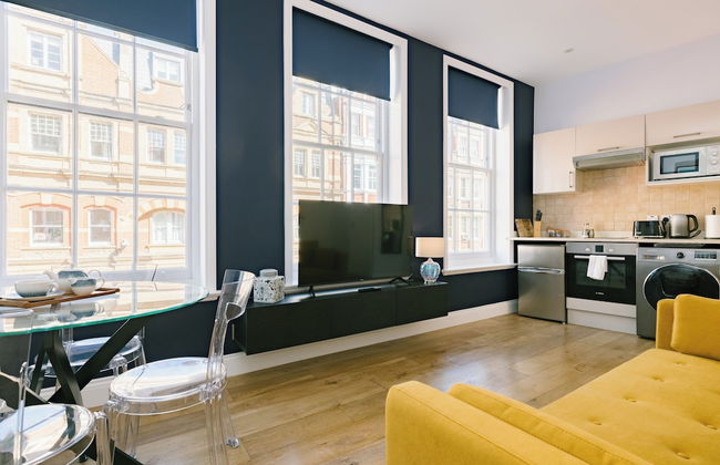 Leicester Square 3rd Floor Studio - Photo 29