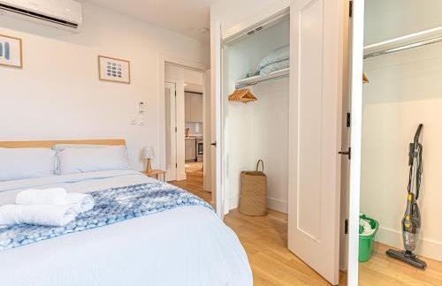 Scandinavian in Brooklyn w Balcony Near Park - Foto 18