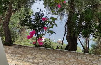 Angelos Studios - Photo 53