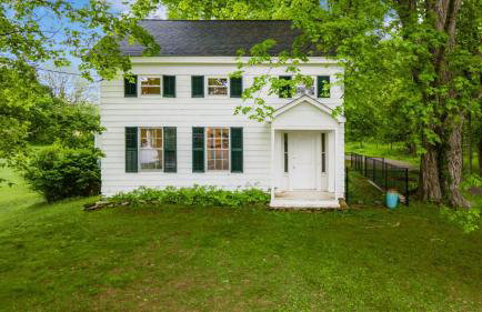 Pondfront Gem Minutes from Hudson’s Best Shops Cafes The Stillwater House - Foto 28