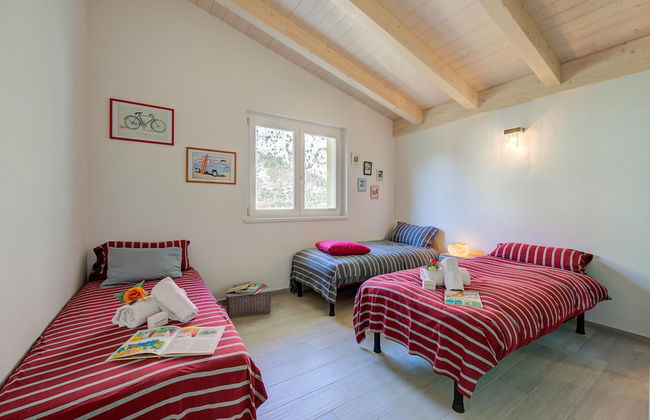 Mirabelle in Dro With 3 Bedrooms and 2 Bathrooms - Photo 18