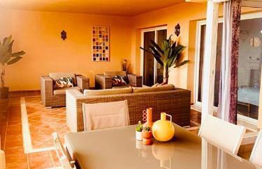 Elviria Apartment - Photo 5