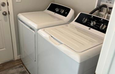 Monte Vista Village Resort Mesa 3 Bed 2 Bath Age Restricted Must be 55 or more - Photo 34