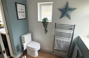 Stylish 3 Bed House in Fratton with Garden & Parking, Sleeps 6 - Foto 12