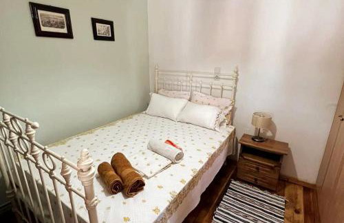 Traditional house with fresh vegetables garden - Foto 28