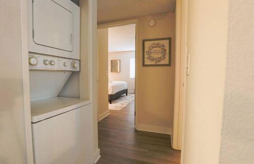 Shabby Chic Oceanside King & 2 Queen bed Pool GYM - Photo 8