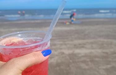 Casa TOP no cassino, piscina grande 5 min da praia e churrasqueira coberta - Foto 2