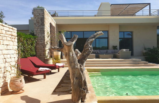 13 Bedroom Villa With Heated Pool, Golf Course, Seaside - Photo 35