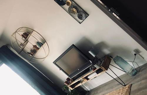 Charmant T2 idéal CV parking privé à la résidence - Foto 14