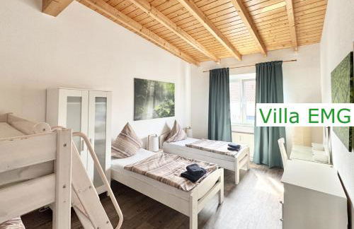 Ferienhaus Event Haus EMG Hockenheim für Familien und Gruppen bis 22 Personen mit Partyraum - Foto 25