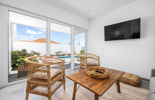 3BR 3BA Newly Built w Private Pool 5 min 2 Beach - Foto 20