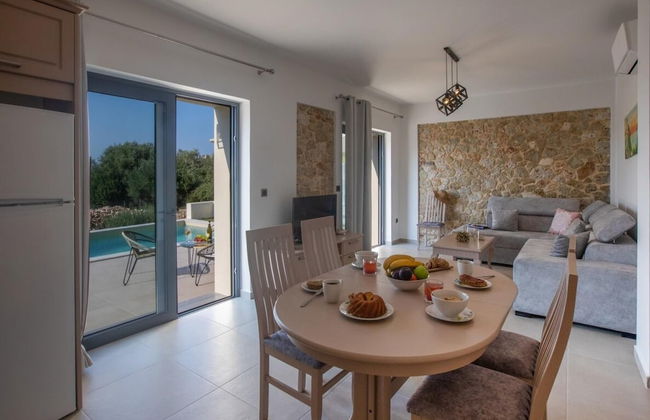 Majestic Stone Villa Sea View Pool - Foto 21