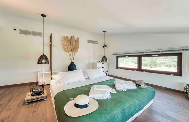 An Idyllic Hideaway Villa Shangri-la Zakynthos - Photo 8