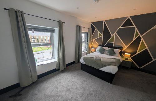 Swansea 5-Bed Family Home with Ensuite - Foto 16