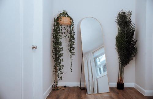 Two Bedroom Apartment Near Downtown Boston with Free Parking - Foto 20