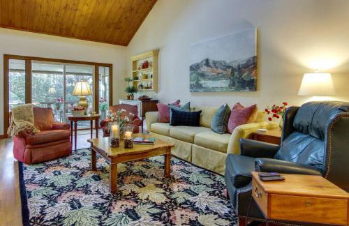 Peaceful Sapphire Cabin with Mountain Views - Foto 10