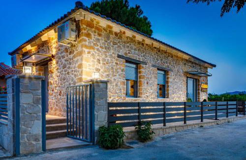 ADRIAN'S LUXURY APARTMENTS 2 - Foto 2