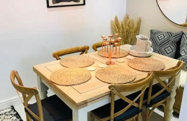 Newly Renovated 5 Star Cosy-Up Romantic Cottage Longleat & Centre Parcs 5 min - Foto 9