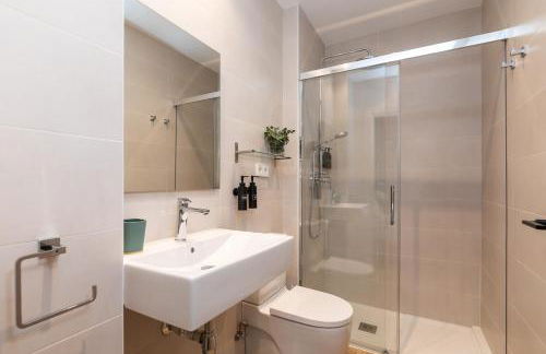 Moontels Mercado de Ruzafa - Photo 30