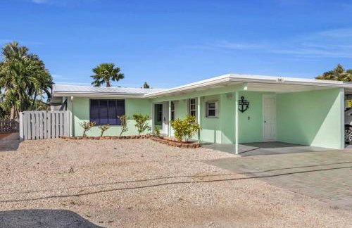 Villa Bella Newly Remodeled With Private Dock and Pool & Cabana Club Access - 7 night minimum stay - Foto 17