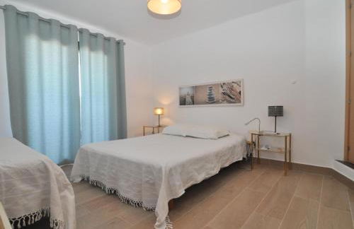 Hermosa Casa Moderna a 500m de la Playa con Aire y Wifi - HISP-7-5 - Foto 22