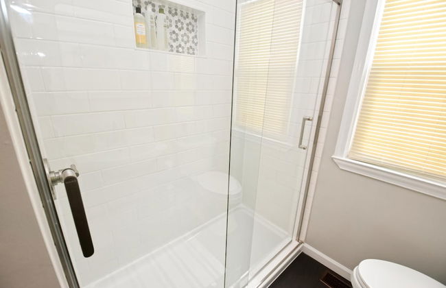 3 Bedroom Home 7 Blocks From ND Firepit 54231 - Foto 8