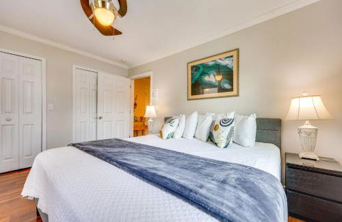 Heart of Historic District Pet-Friendly Home! - Photo 14