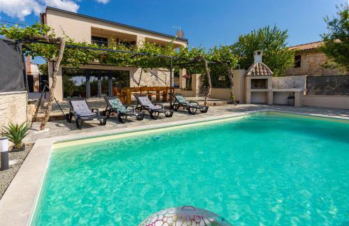 House with pool Poli Stare nuoni - Photo 2