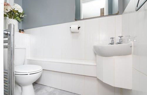 2 Bedroom House-Free Parking - Photo 25