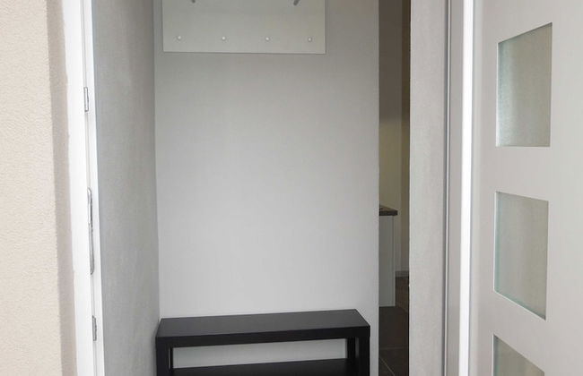 Apartment in the center with a balcony - Photo 2