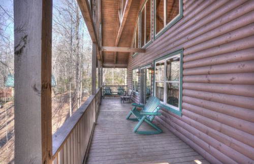 Luxury Cabin Sleeps 8 with creekside fire pit near Helen GA - Foto 33