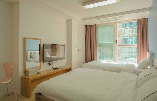 HOTEL WITH - Foto 31