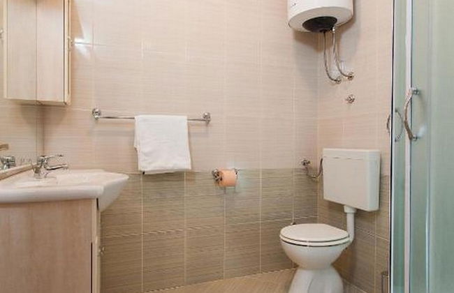 Summerheaven Apartments - Photo 44