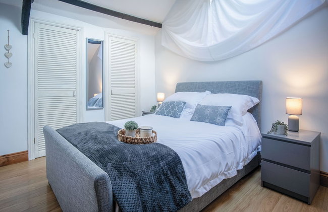 Cosy At The Mews - 2 Bedroom Apartment - Tenby - Foto 3