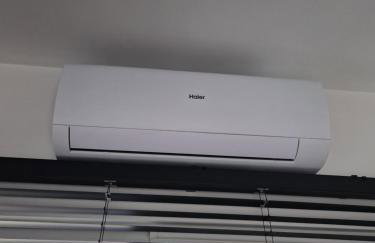 Apartament Paderewskiego Two Bedrooms Private Garage FV Self Check-in - Foto 21