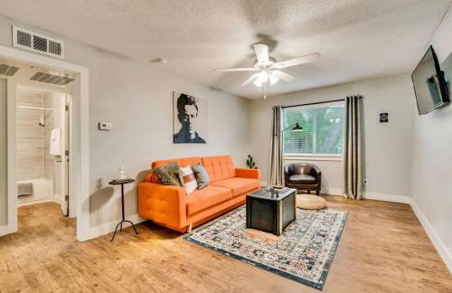 Global Cup Love for Dallas - Close to Deep Ellum & AAC - Foto 25