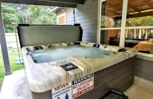 Hot Tub - River Nearby - Quiet Street - Foto 20