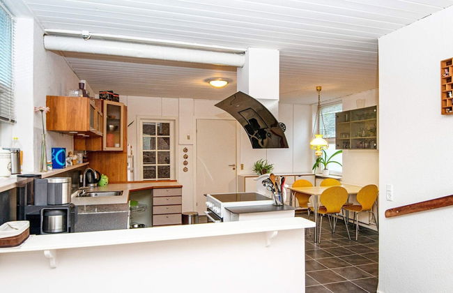 6 Person Holiday Home in Norre Snede - Foto 4