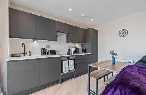 #45 2 bed Lux Fountain Lofts Digbeth - Near Blakesley Hall Museum - Sleeps 5 - "Perfect for Contractors and Families " - Foto 41