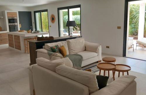 Appartement Indépendant avec Jardin et Piscine en Provence - Foto 1