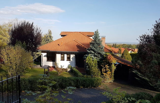 Group Hideaway With Pool - Photo 42