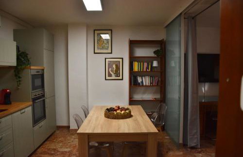 Calle 2 - Smart Elegance Only 5 minutes from the city center - Foto 8