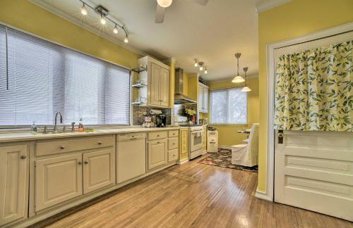 Charming Detroit Abode with Meditation Space! - Foto 1