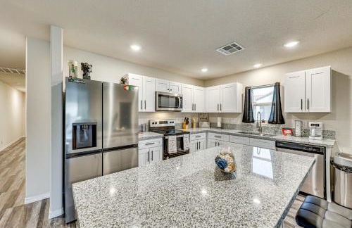 Golf, Game, Hike, Fish and Relax Mohave Valley Gem - Foto 2