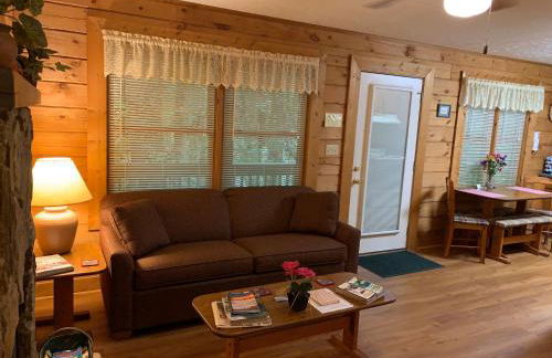 Misty Creek Log Cabins - Foto 8