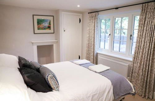 Beautifully refurbished 3 bedroom cottage - Foto 11