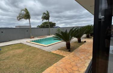 Belo sobrado com piscina aquecida em Ninho Verde 2 - Foto 18