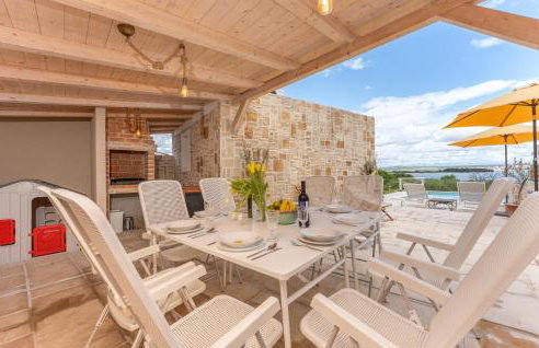 Amazing Home In Ugrinic - Foto 15